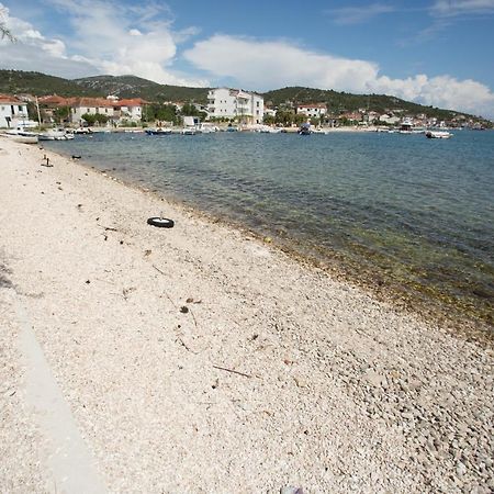 Apartman Paula 2 Apartman Vinišće Kültér fotó