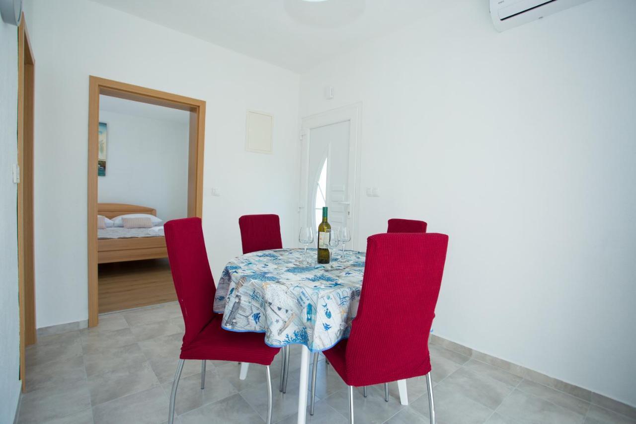 Apartman Paula 2 Apartman Vinišće Kültér fotó